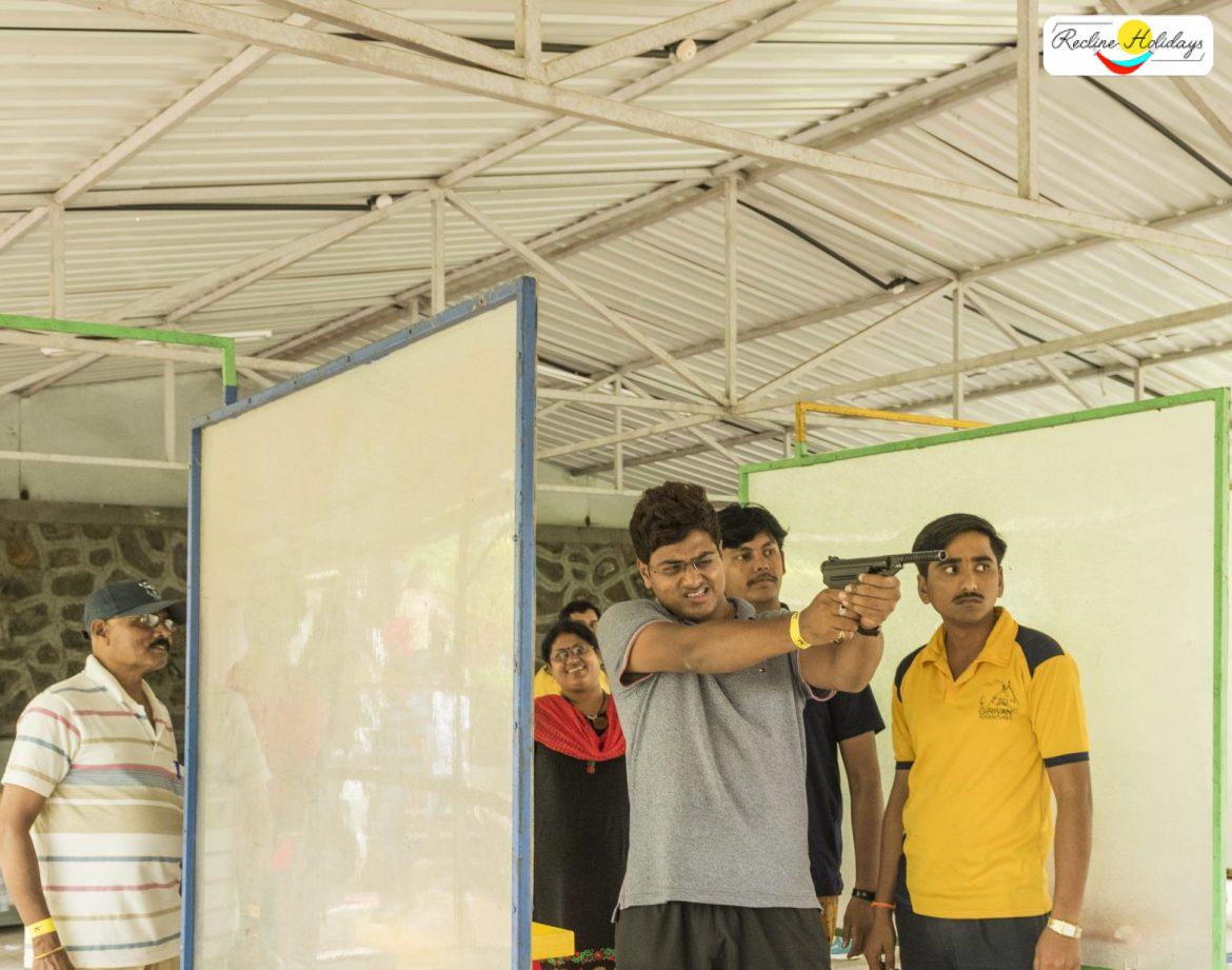 Scenic villa in mulshi for rent with mountain view