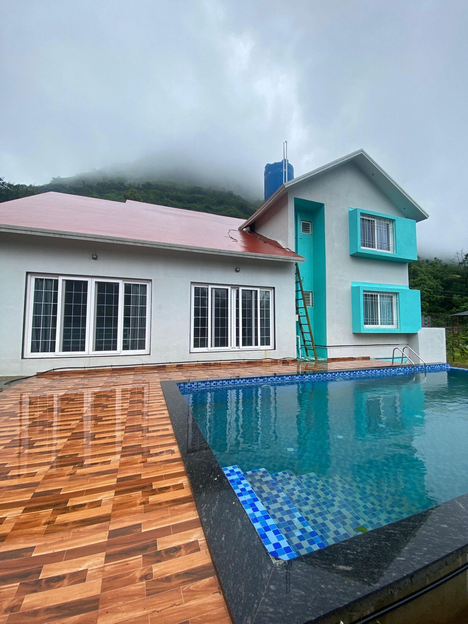 How to book the best bungalow for rent near pune with recline holidays