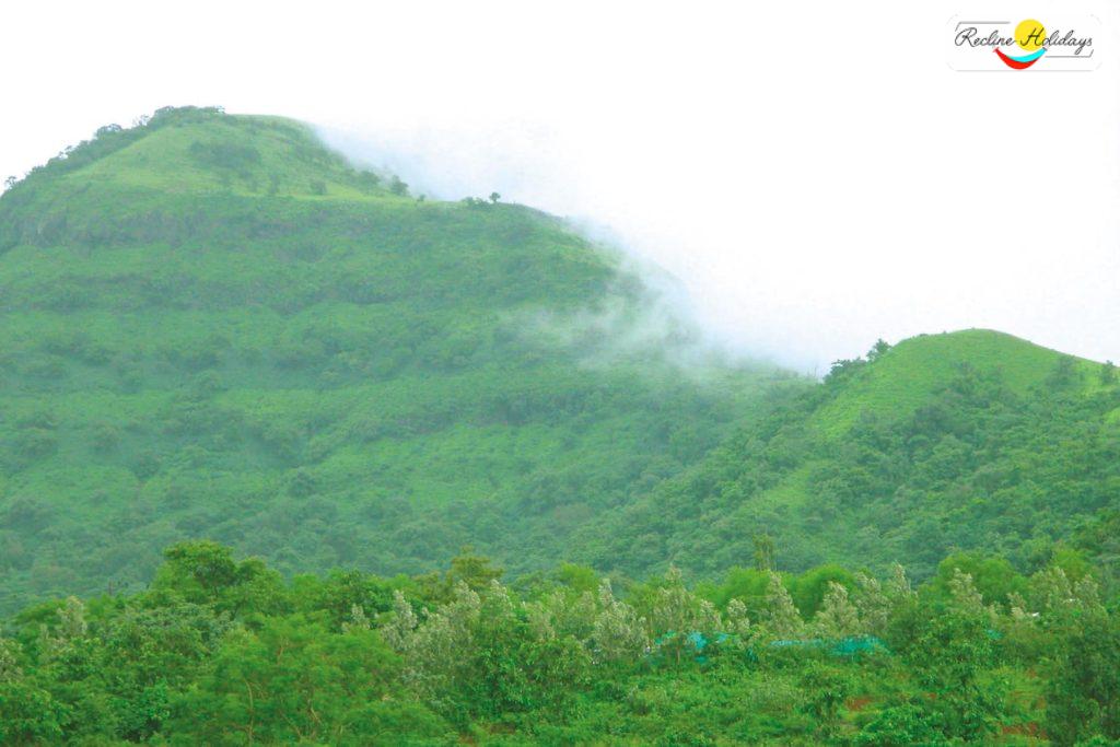 Private pool villa near pune | recline luxury retreat villas with private pool pune luxury pool villa near pune romantic villa with pool pune pool villa for rent pune weekend villa with pool family pool villas pune villa with jacuzzi pune farmhouse with pool near pune private pool resort pune poolside villa stay near pune