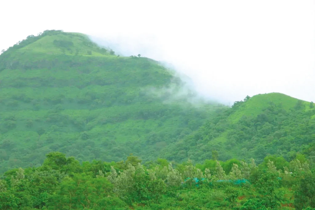 Villas near lonavala for romantic getaways | recline holidays couple villa lonavala romantic stay near lonavala private villa lonavala honeymoon villa lonavala luxury couple villa lonavala romantic weekend private villa for couples